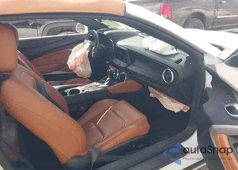 2019 Chevrolet Camaro 2Lt z USA, uszkodzony, nr VIN 1G1FC3DS3K0154535